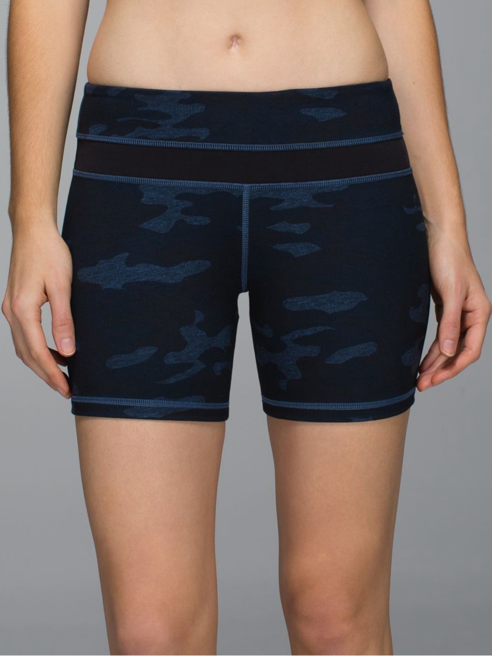 Lululemon Groove Short Full-On Luon